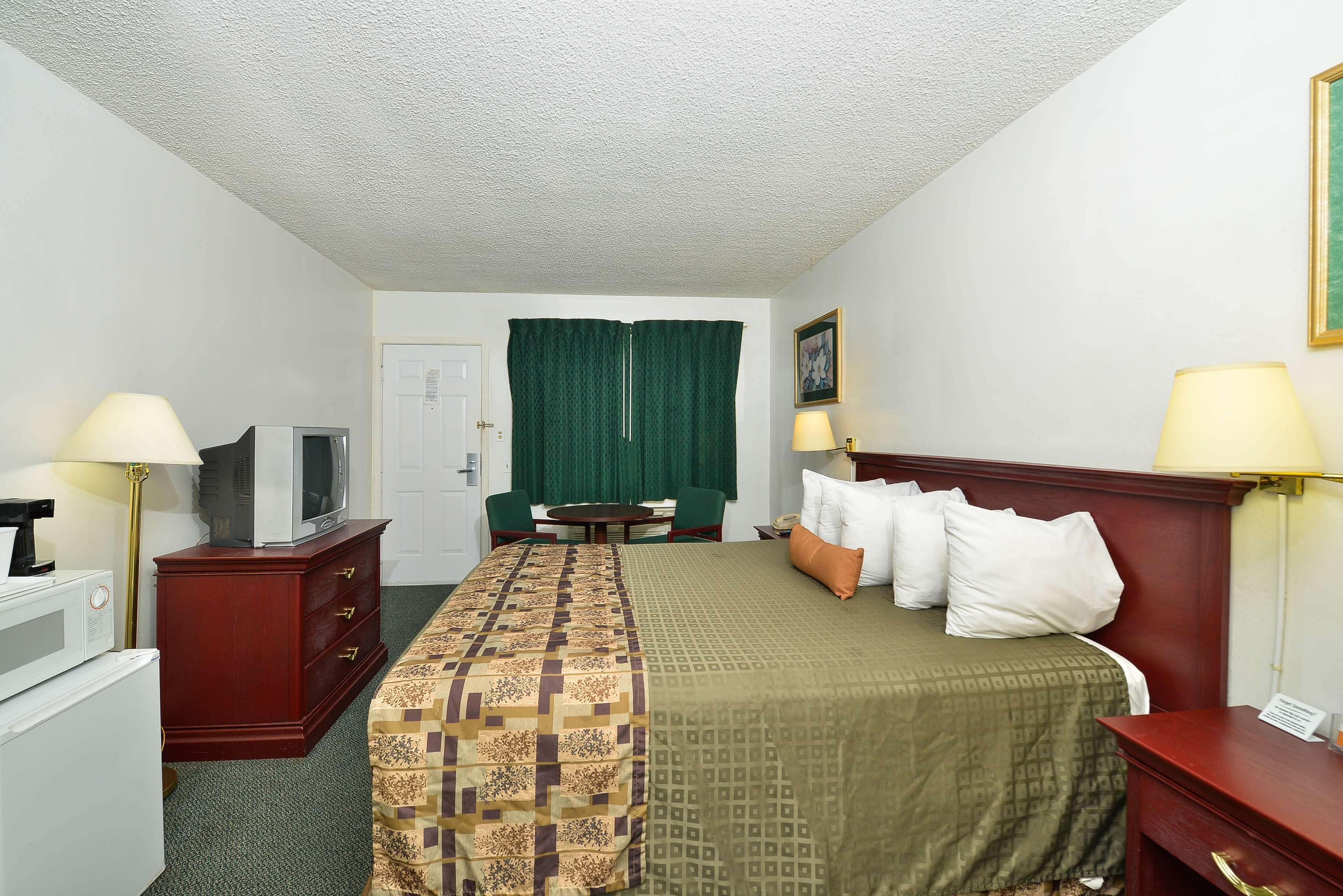 Americas Best Value Inn - Chico Ruang foto
