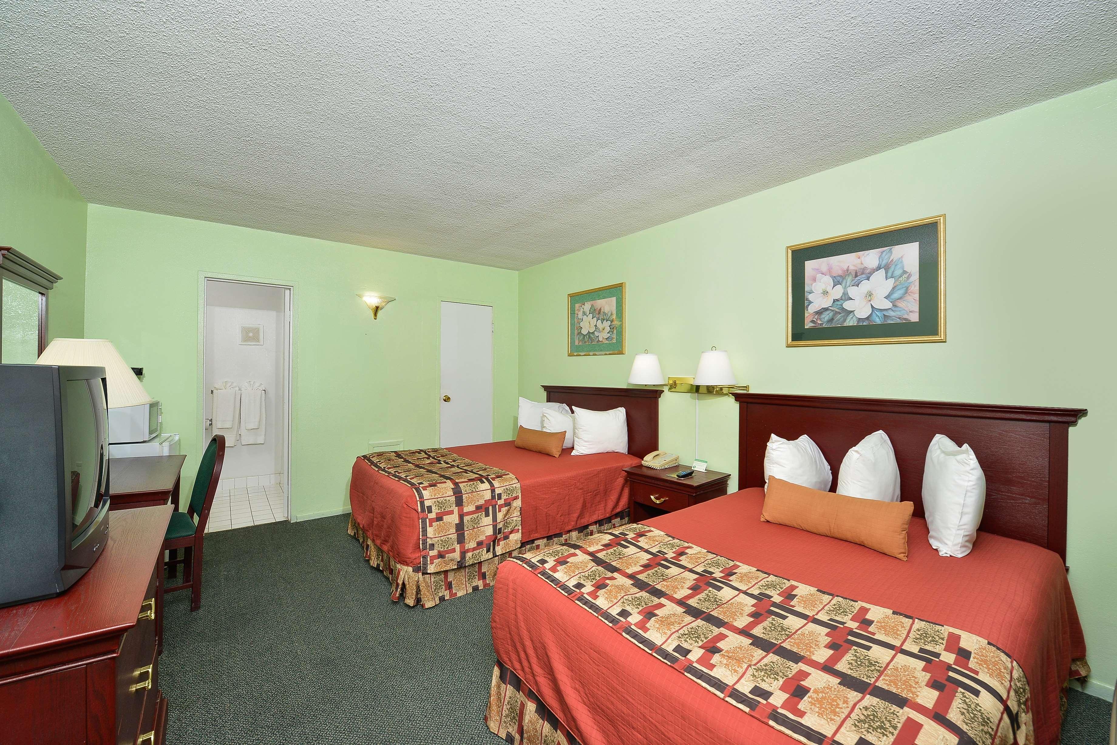 Americas Best Value Inn - Chico Bagian luar foto