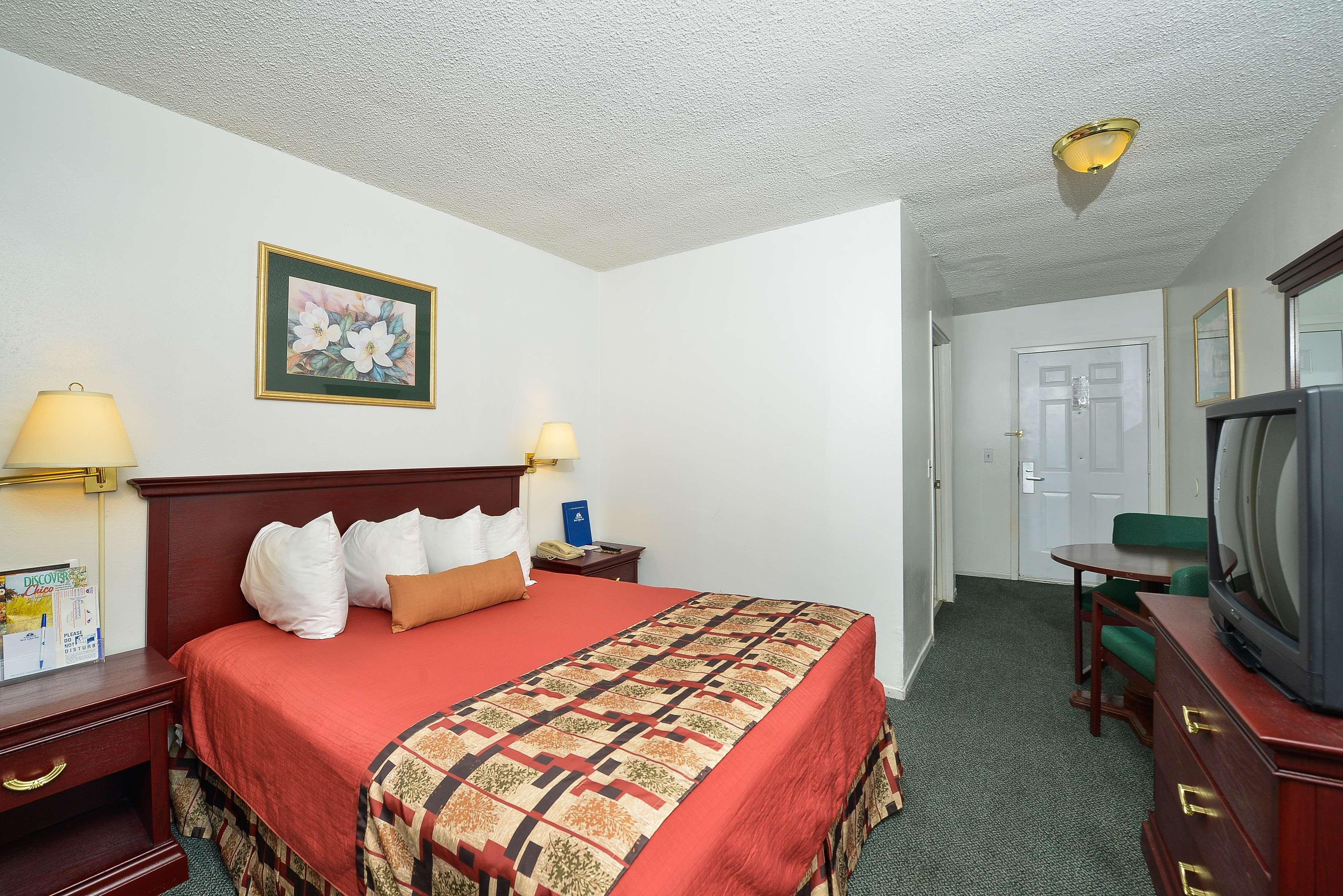 Americas Best Value Inn - Chico Bagian luar foto