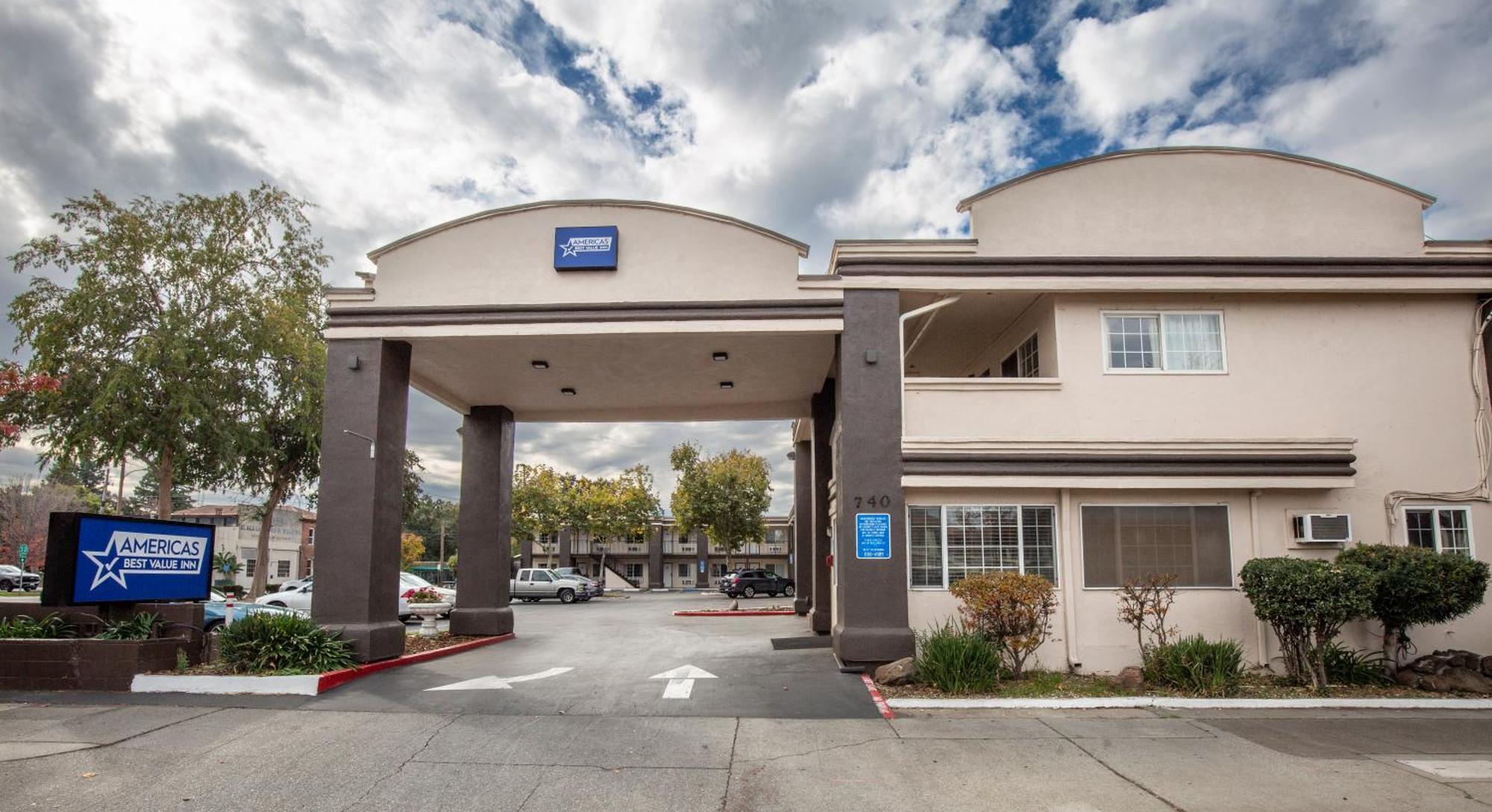 Americas Best Value Inn - Chico Bagian luar foto
